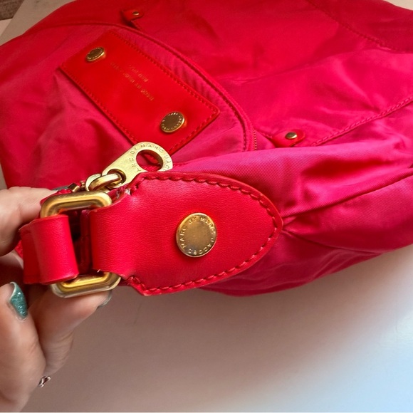 Marc By Marc Jacobs Large Pink Nylon Crossbody Bag - Picture 12 of 13